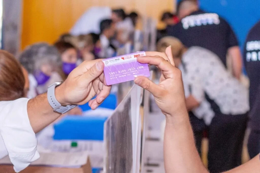 15.000 estudiantes de La Rioja recibirán la Tarjeta PAR para acceder a beneficios educativos