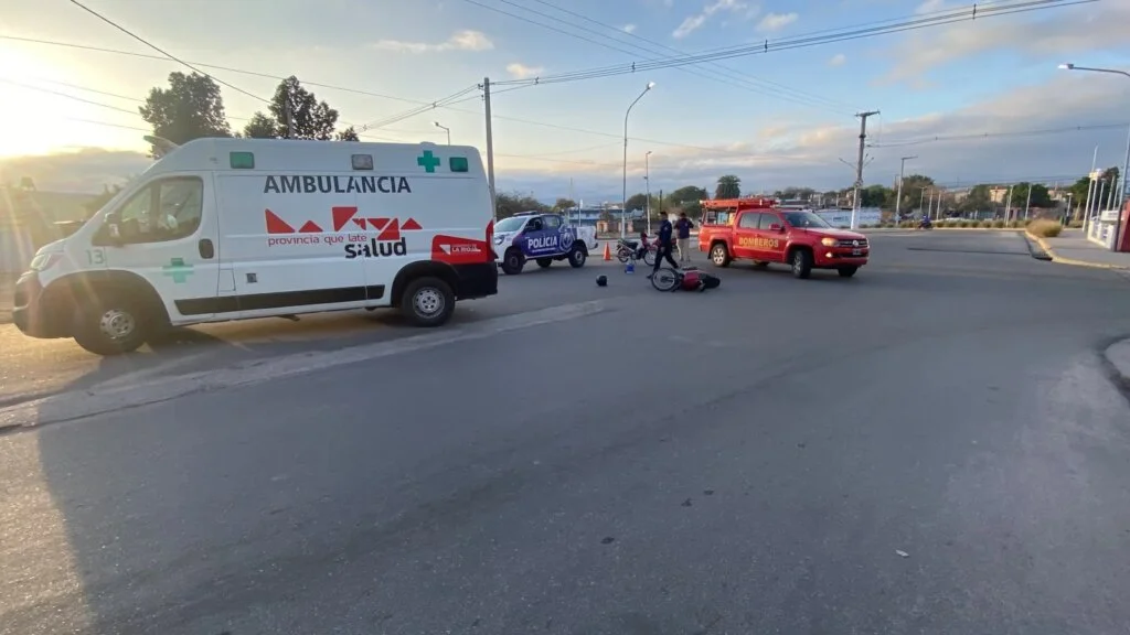 Accidente en La Rioja: dos motociclistas sufren heridas en choque en Oyola y Corzo