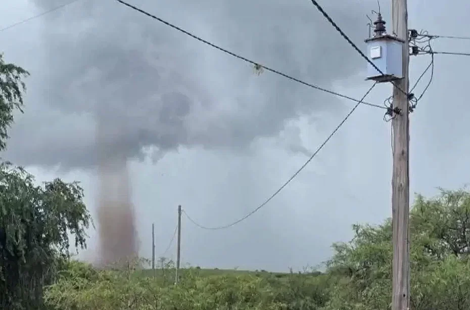 Aconquija se recupera rápidamente tras el paso de un tornado sin consecuencias graves