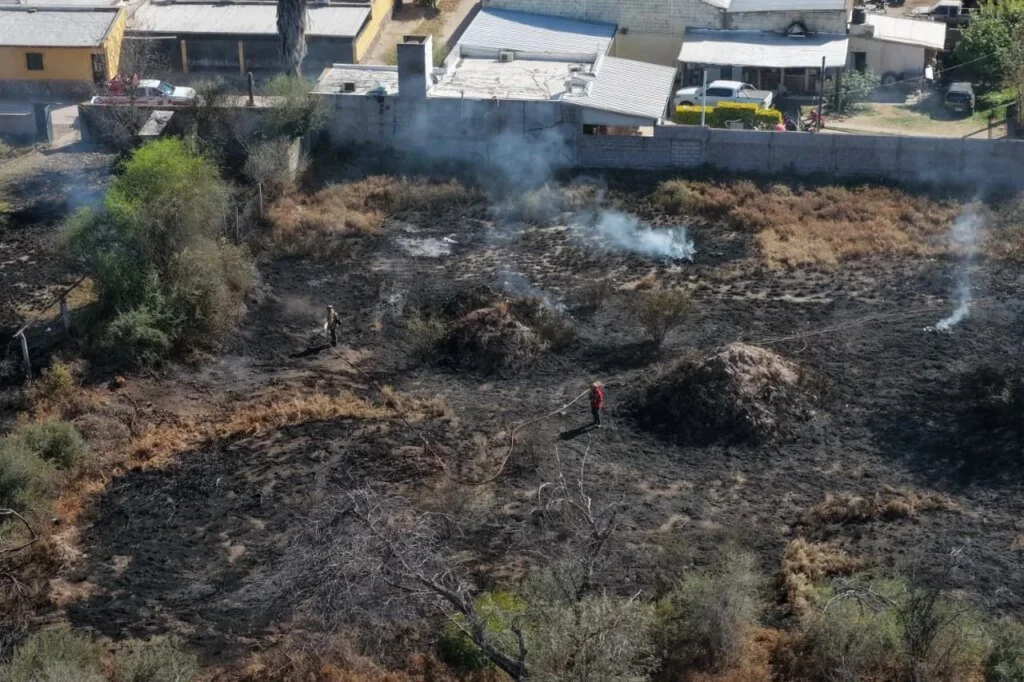 Alerta por ráfagas extremas en La Rioja: bomberos prohíben quemas al aire libre