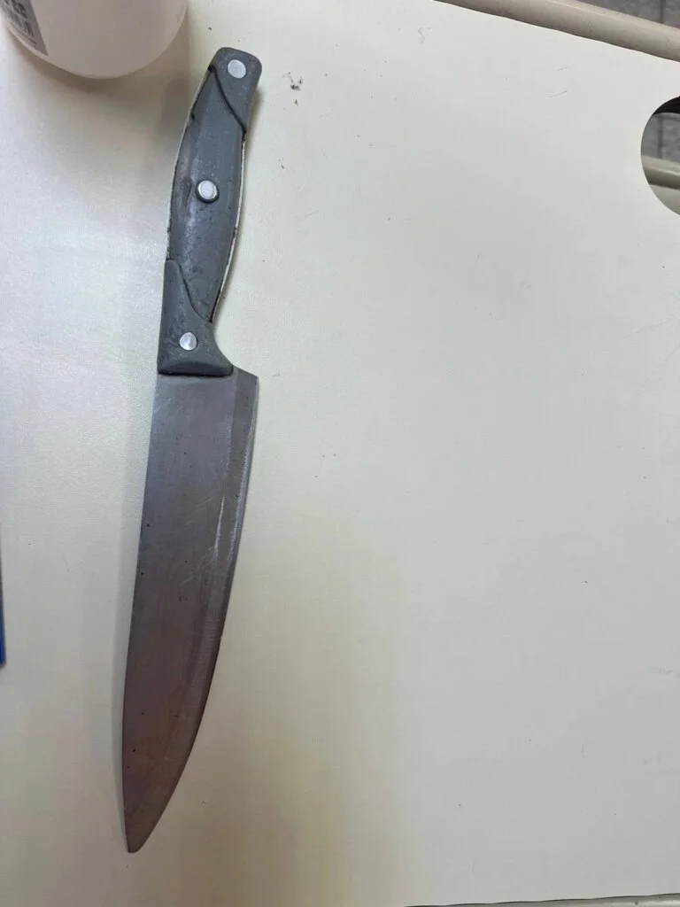 Allanamiento en Chilecito: intervienen por amenazas de arma en un hogar estudiantil