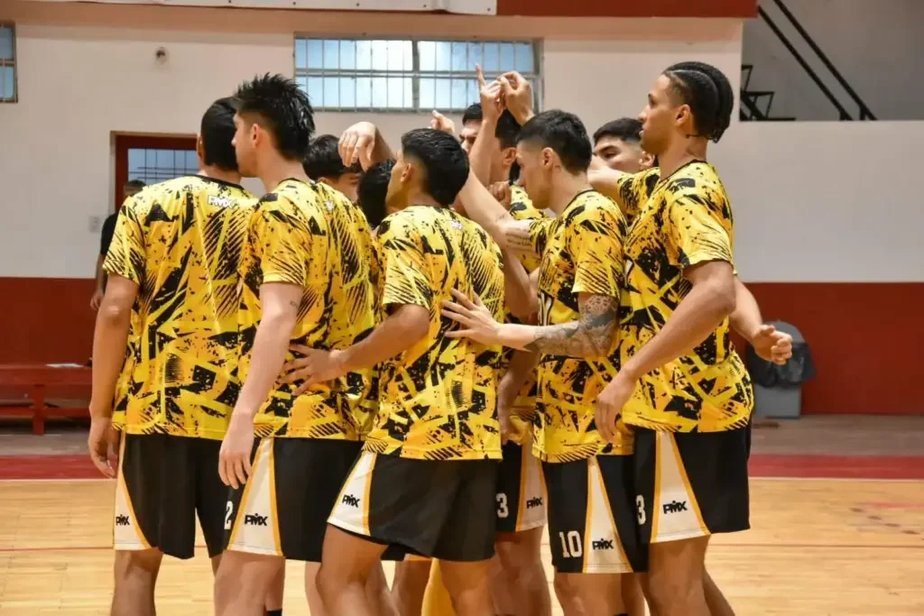 Amancay intensifica su entrenamiento previo a los playoffs de La Liga Argentina de Básquet