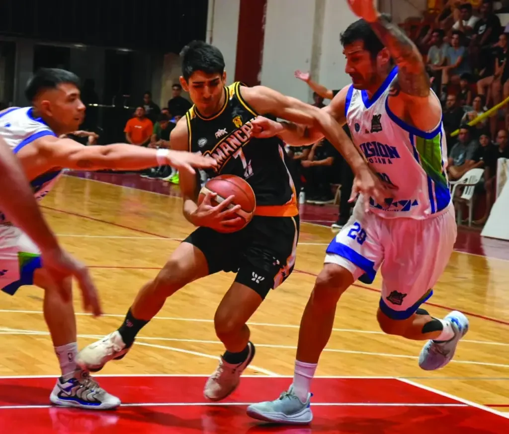 Amancay triunfa en el “duelo riojano” y se posiciona como líder en la Liga Argentina de Básquetbol