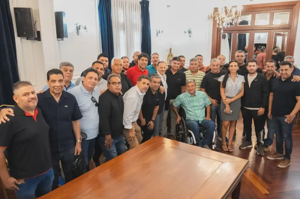 Aportes económicos impulsarán el desarrollo del fútbol en La Rioja