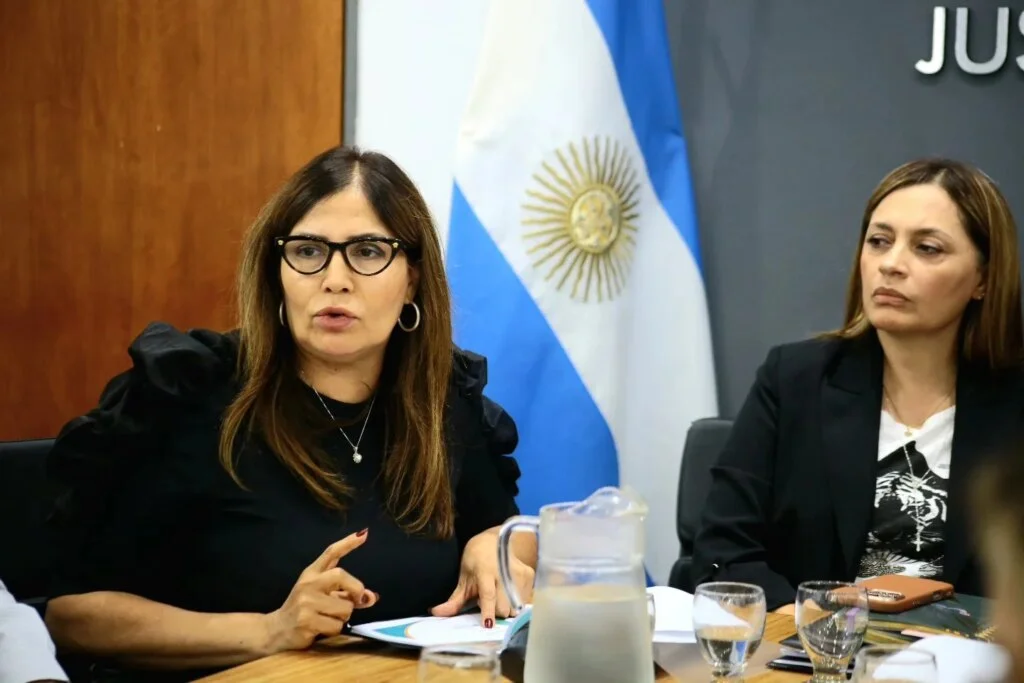 APOS detalla en la Legislatura sus desafíos y el estado actual del sistema de salud en La Rioja