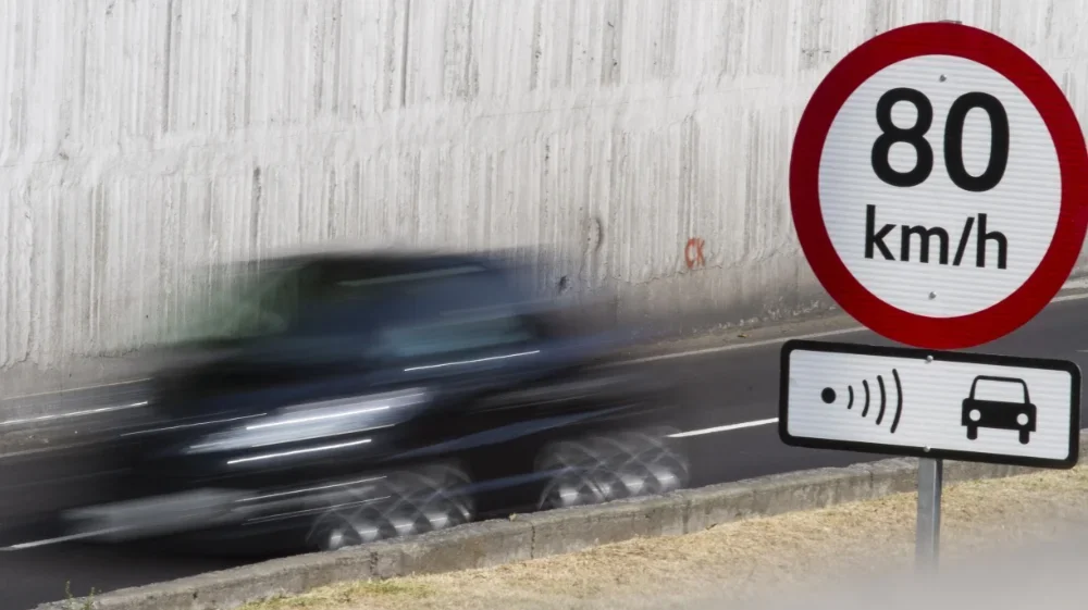 Aumento de controles viales en La Rioja: fotomultas comenzarán en breve