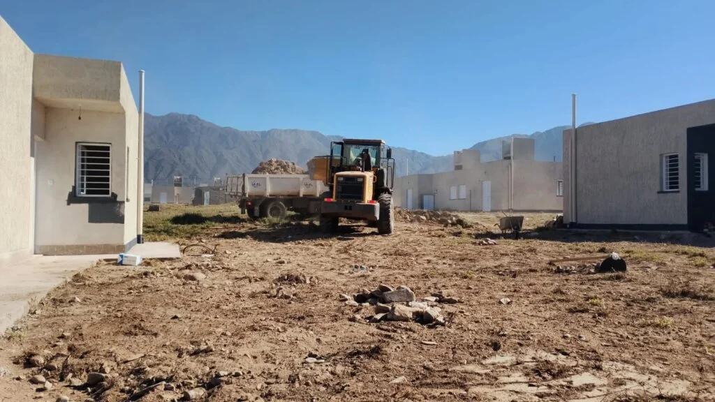 Avances en el mantenimiento de rutas provinciales para mejorar la seguridad vial en La Rioja