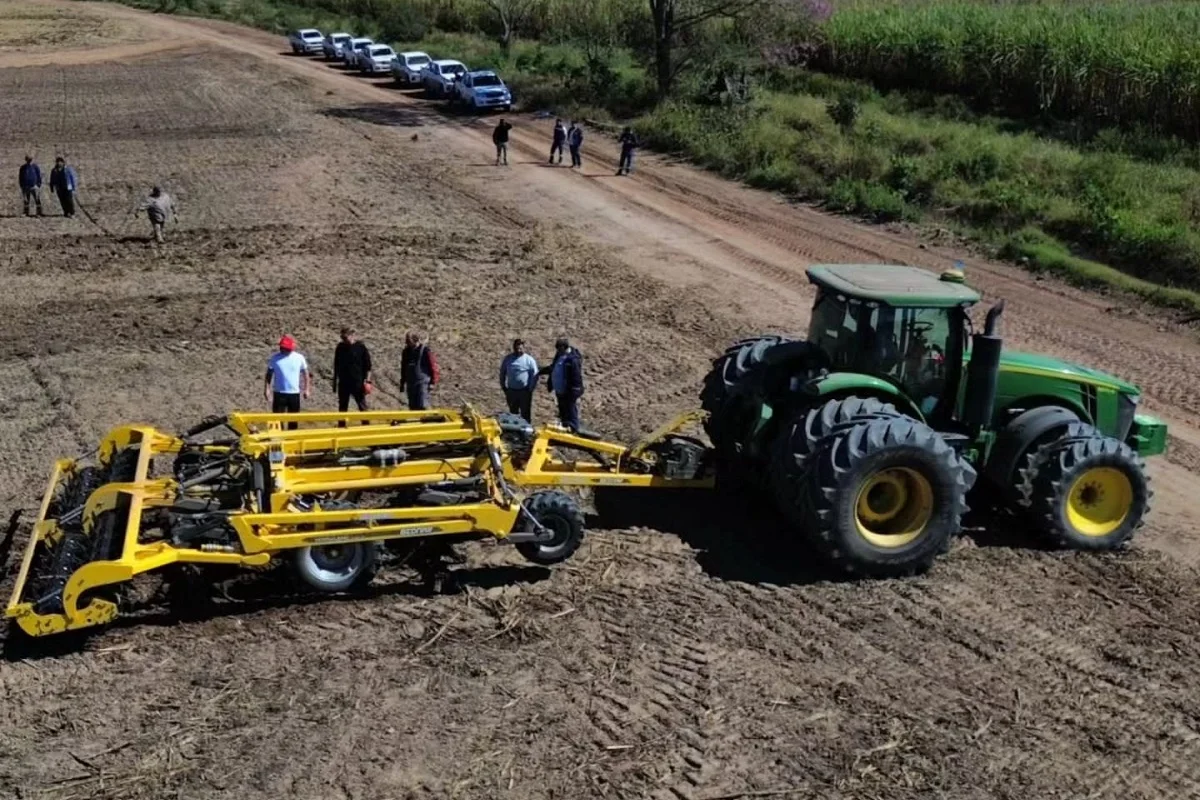 Bellmaq impulsa la tecnología agrícola de Bednar en el mercado argentino