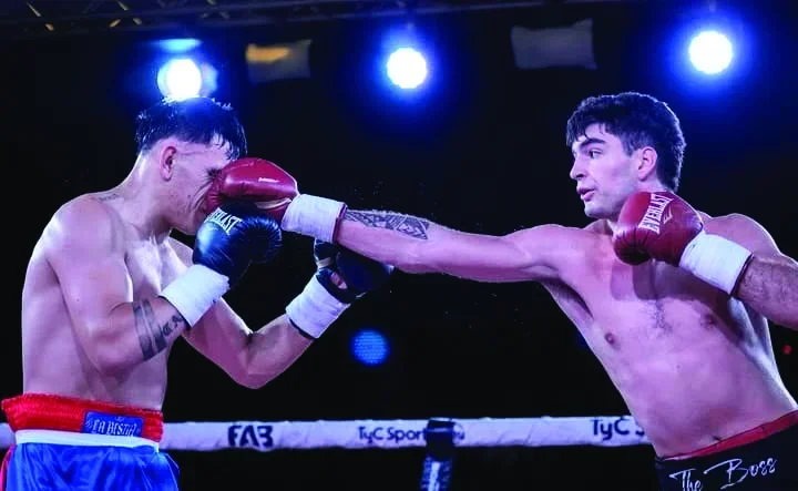 Benjamín Escudero mantiene su invicto tras vencer a Joel Ríos en Buenos Aires