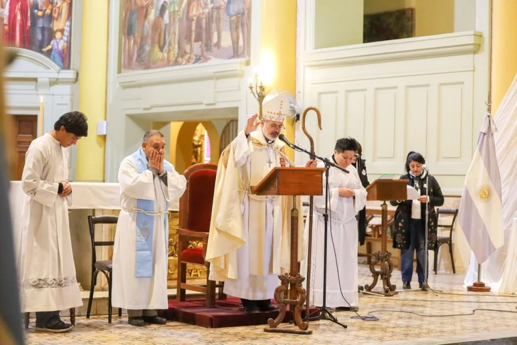 Braida aboga por el diálogo en el Te Deum, en un llamado a la unidad nacional