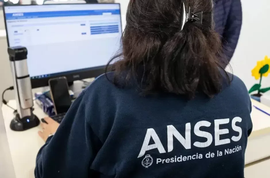 Calendario de pagos de ANSES: jubilaciones y AUH se efectúan este martes