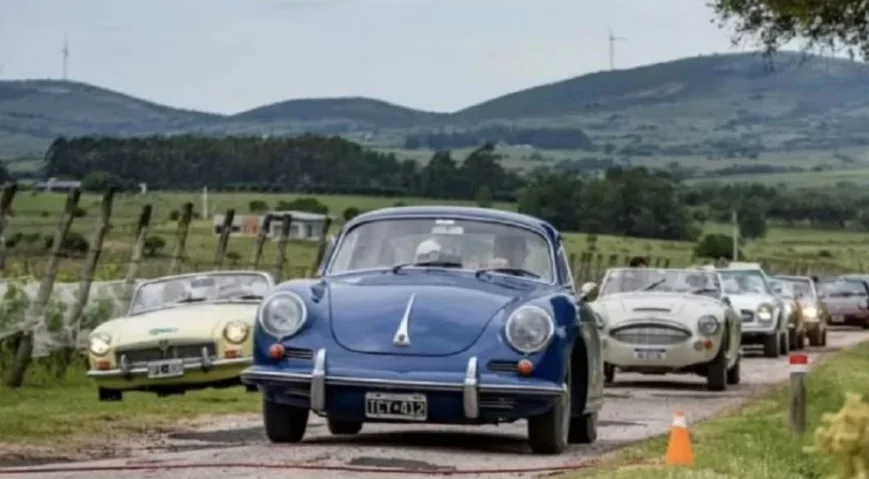 Chilecito se prepara para recibir la emoción de La Gran Carrera de autos clásicos