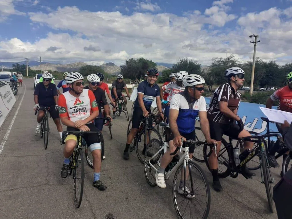 Ciclismo en Chilecito: Este domingo se define al líder del campeonato local