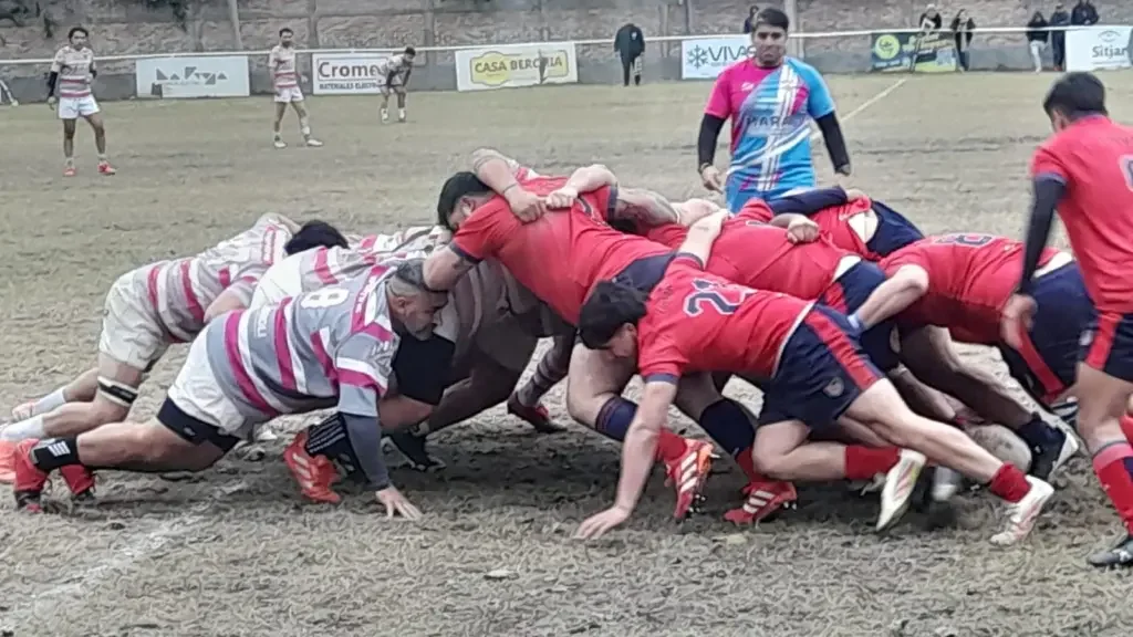 CRAR continúa su racha ganadora y se afianza en la cima del torneo