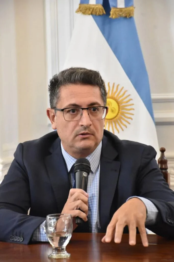 Crisis en La Rioja: Ricardo Herrera critica la falta de propuestas en el debate electoral