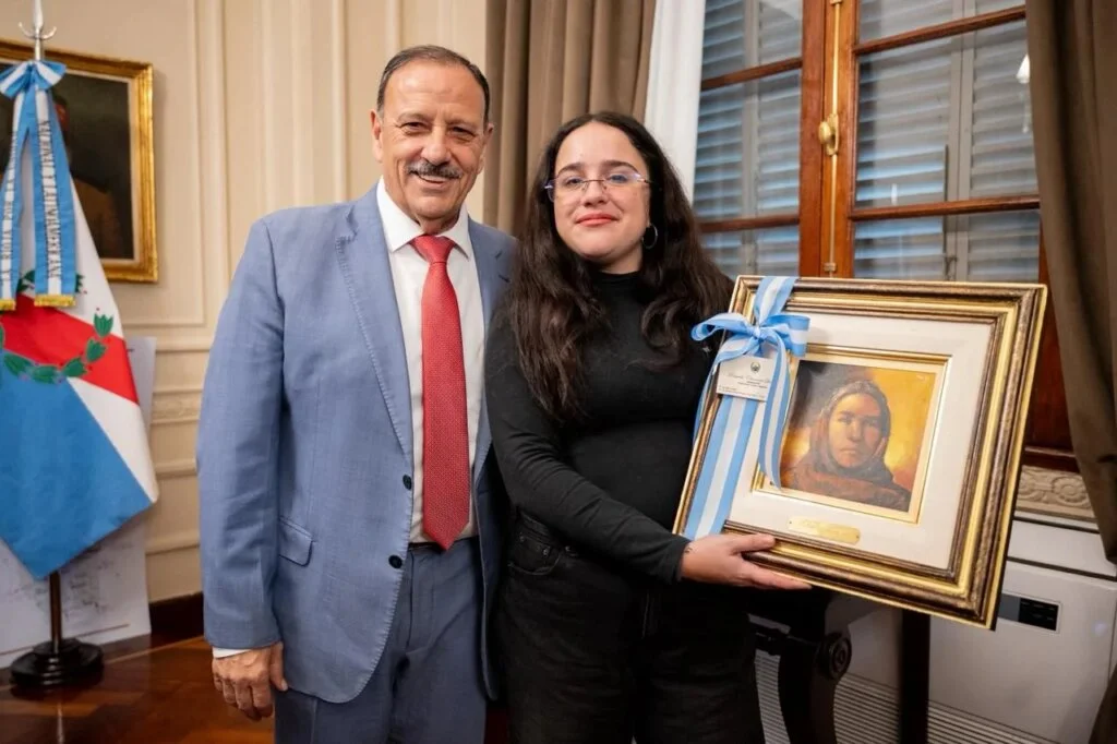 Debate juvenil en La Rioja: Ofelia Fernández y Quintela abordan desafíos actuales