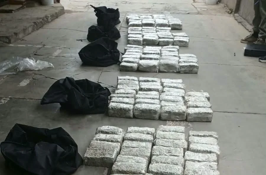 Desarticulan red narcotraficante en La Rioja: cuatro detenidos en operativo hotelero