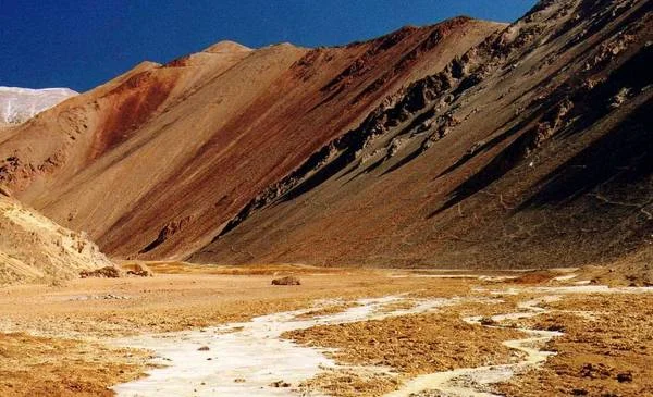 Descubren mina de oro en un pueblo montañés: un nuevo destino turístico en Argentina