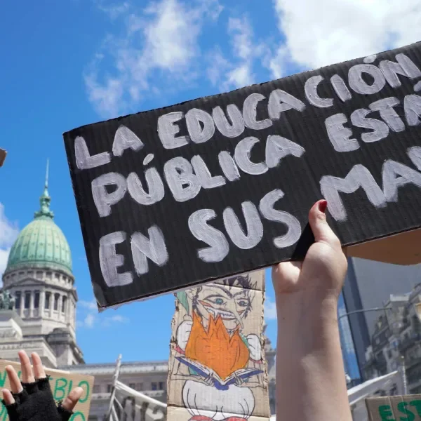 Docentes de la UBA inician paro indefinido: ¿cómo afecta a los estudiantes?