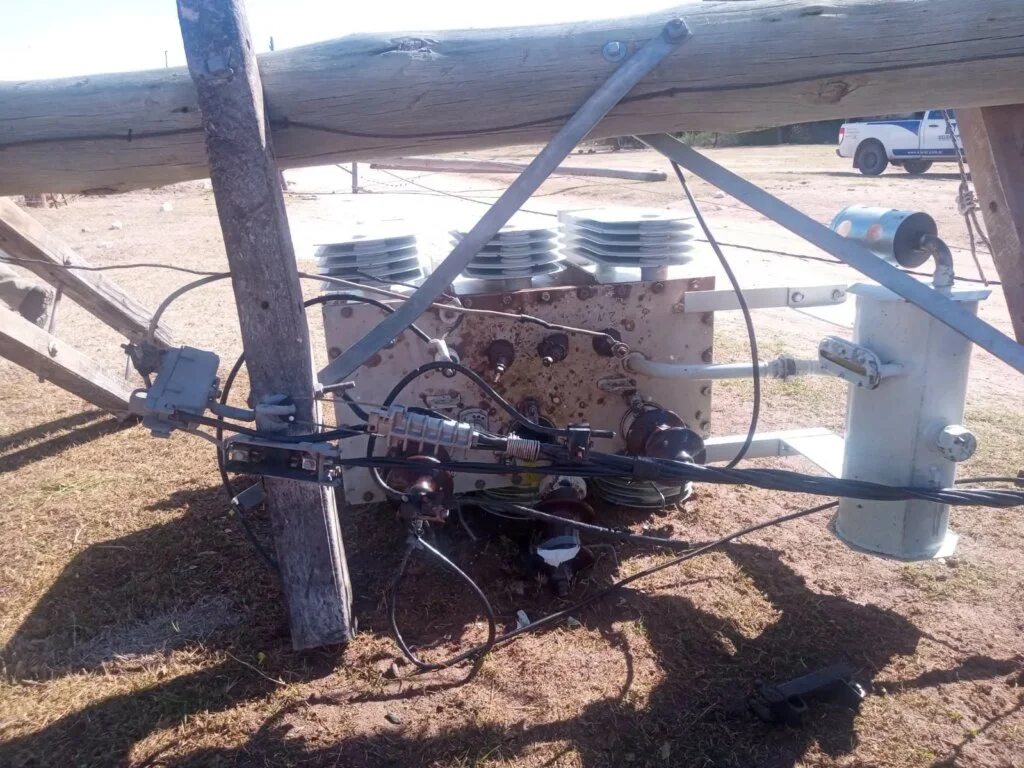 EDELAR avanza en la recuperación del servicio eléctrico tras el paso del viento Zonda en la provincia