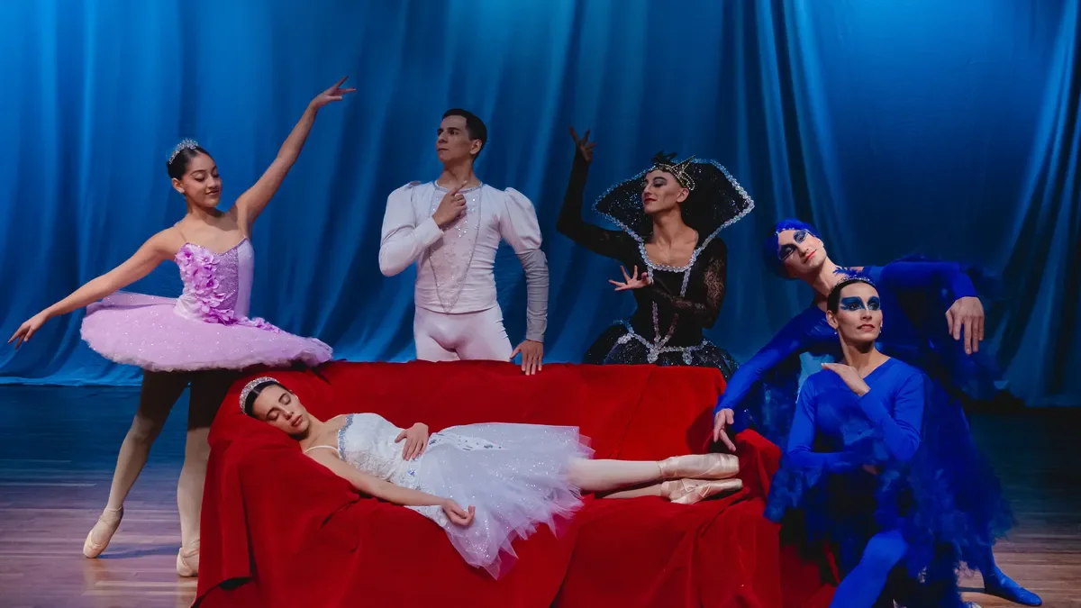El Ballet de la UNCUYO deslumbra con "La Bella Durmiente" en Mendoza