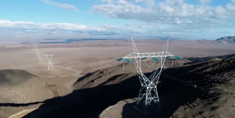 Elsztain entra en la competencia por la línea de 500 kV que impacta a la región