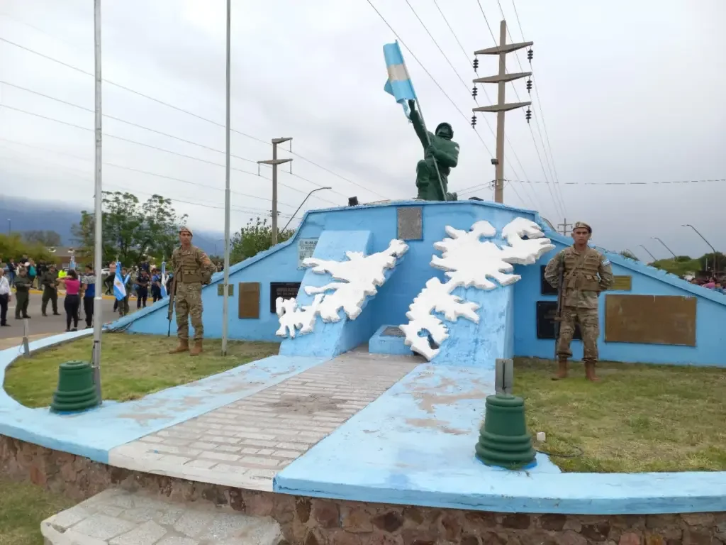 Escuelas rurales de La Rioja reciben apoyo a través de colecta solidaria por Malvinas