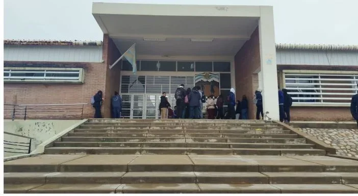 Estudiante de Chilecito es trasladado por portar un arma en el colegio 16