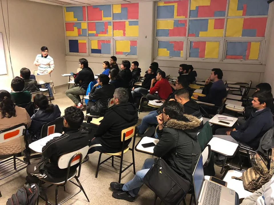 Estudiantes de La Rioja podrán sumarse a cursos de lenguas extranjeras en la UNLaR