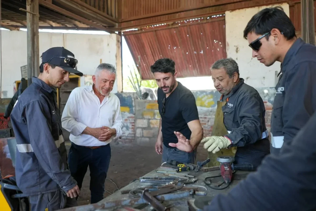 Gonzalo Bustos se convierte en el nuevo secretario general del Municipio de Capital