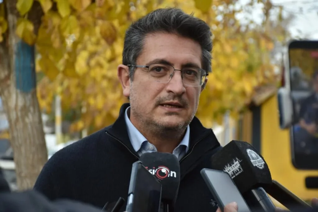 Herrera exige a Nación el pago de fondos adeudados mientras resalta la transparencia fiscal de La Rioja