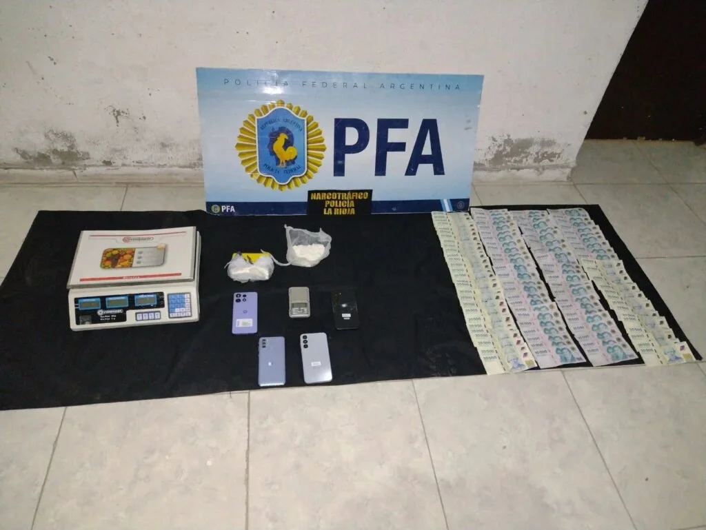 Impacto en la seguridad: desmantelan red de narcomenudeo en La Rioja con tres allanamientos