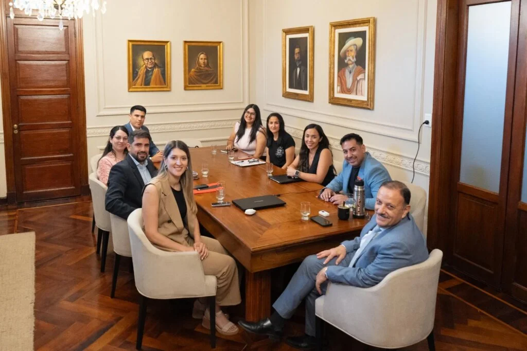 Iniciativa “Crecer en Familia” busca fortalecer la protección infantil en La Rioja