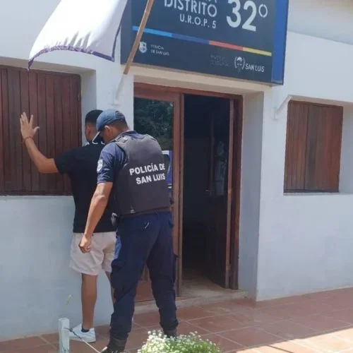 Joven riojano arrestado en San Luis por estafa tras orden de captura en el país