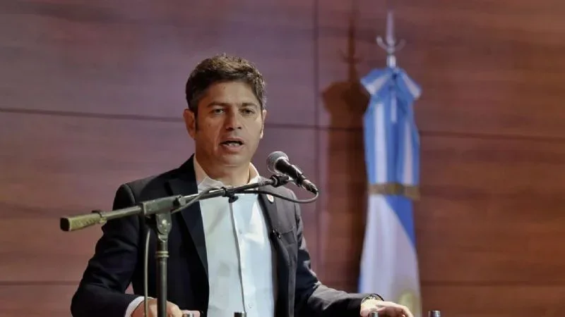 Kicillof arremete contra Milei: críticas sobre su gestión en La Plata