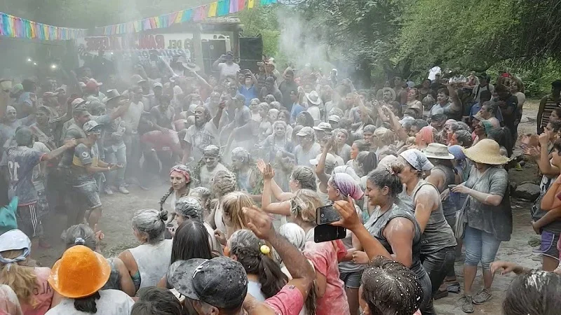 La Chaya se prepara para deslumbrar a los riojanos con su energía festiva