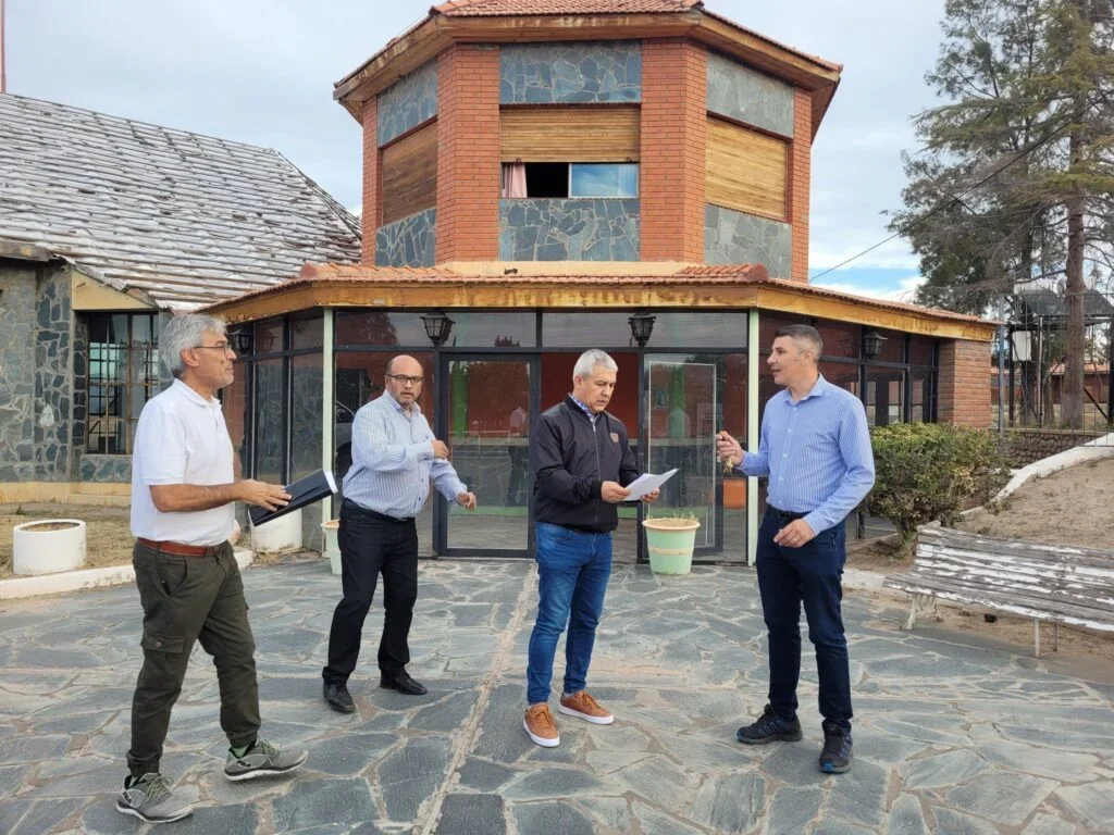 La Hostería “Los Amigos” vuelve a brillar tras su recuperación.