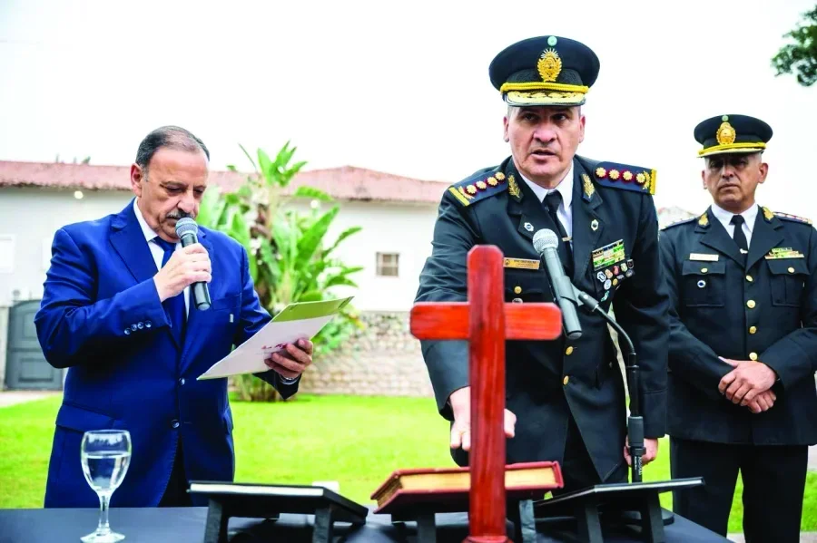 La policía de La Rioja presenta su plan de seguridad con el apoyo de René Molina