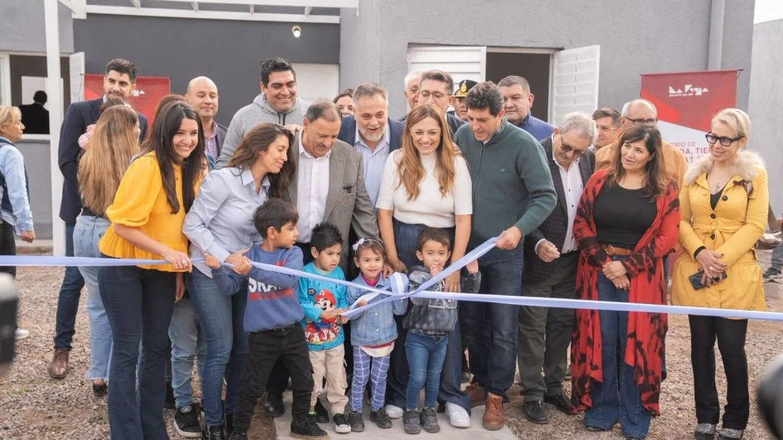 La Rioja avanza con la entrega de 102 viviendas y reafirma su liderazgo en vivienda social