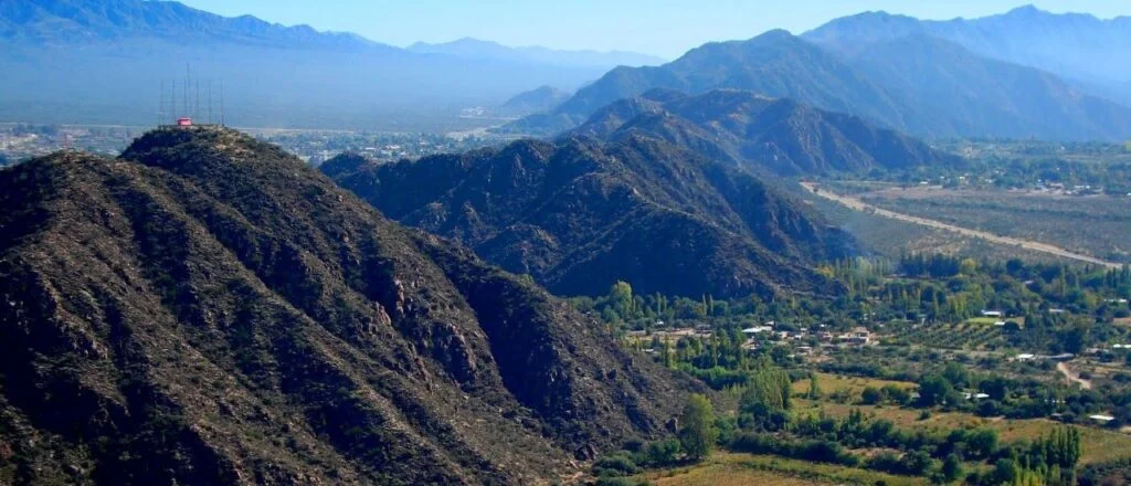 La Rioja podría establecer un Instituto de Vitivinicultura para impulsar la producción local