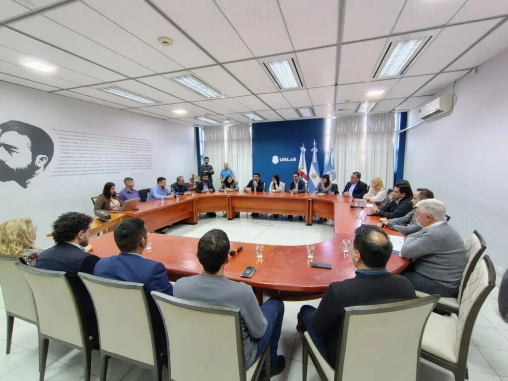 La Rioja refuerza su compromiso con la ciencia en medio de recortes federales