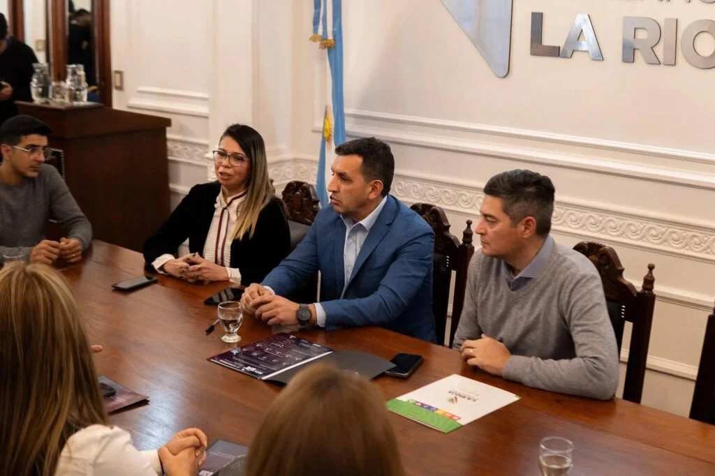 La Rioja se prepara para el Segundo Congreso Nacional de IA y Educación en octubre