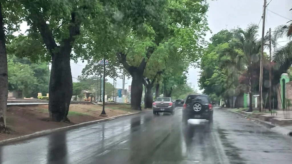 Lluvias causan complicaciones en rutas de Chamical y General Belgrano: Vialidad Provincial interviene