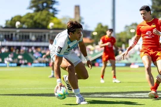 Los Pumas 7’s se destacan en Perth con dos victorias y un sólido quinto puesto