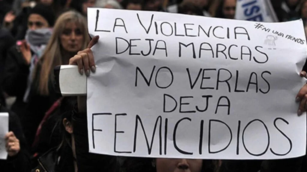 Marcha pacífica en La Rioja: la comunidad exige justicia por Jessica Mercado
