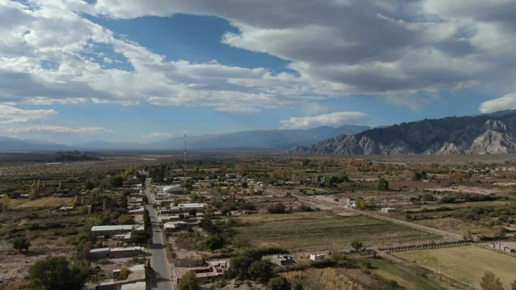 Más de la mitad de un departamento en La Rioja pertenece a extranjeros