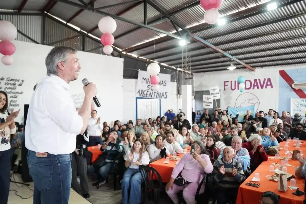 Máximo Kirchner y Wado de Pedro: reclamos por Cristina tras compartir locro en FUNDAVA