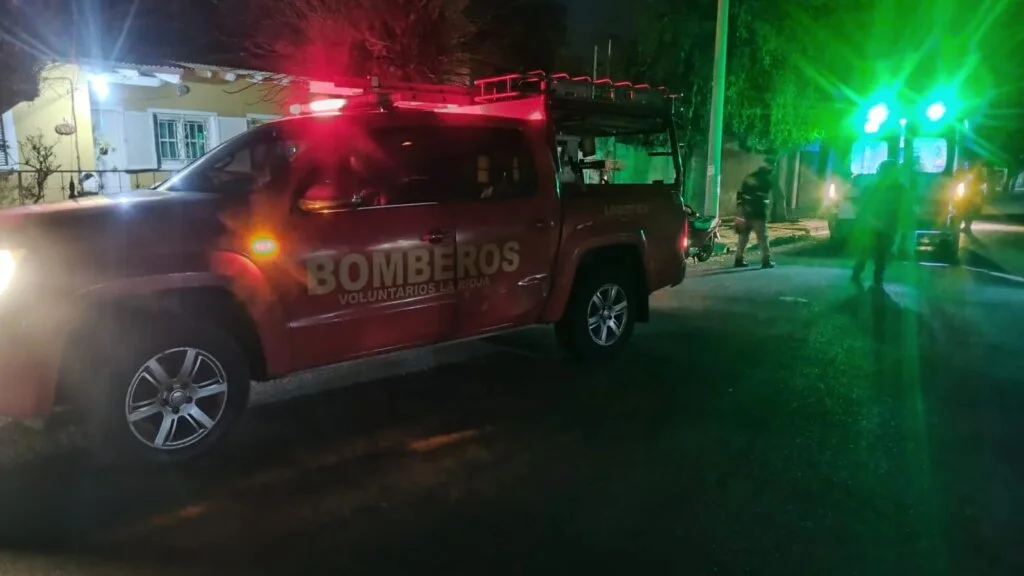 Motociclista accidentado en el barrio 3 de Febrero tras esquivar un perro