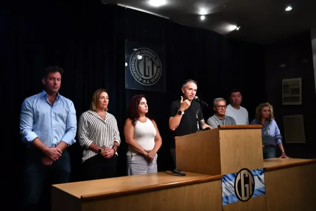 Movilización de la CGT al Congreso: trabajadores se oponen a la reforma laboral