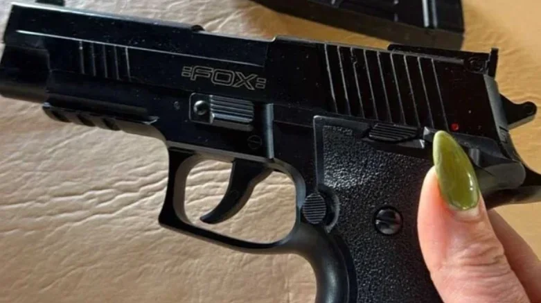 Padres de Escuela San Francisco piden acciones urgentes tras amenaza de alumna